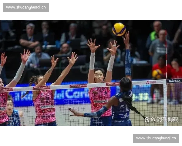 国际排联盛赞朱婷:手腕伤后一年重返巅峰 国际排联盛赞朱婷:手腕伤后一年重返巅峰