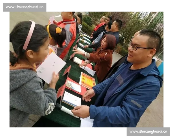 凝心聚力勇毅前行以奋斗之姿书写精彩纷呈的年度答卷 凝心聚力勇毅前行以奋斗之姿书写精彩纷呈的年度答卷